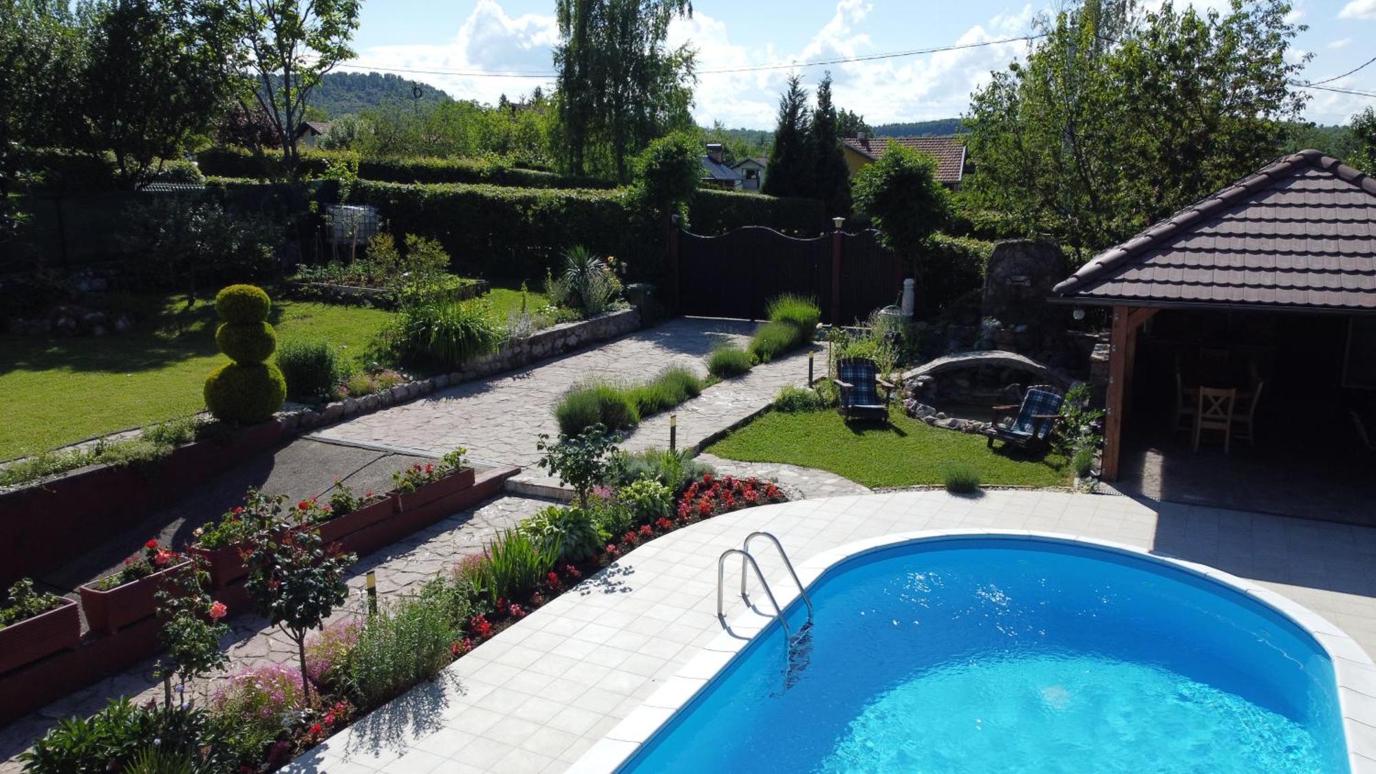 Villa Katarina With Pool Banja Luka Exterior photo