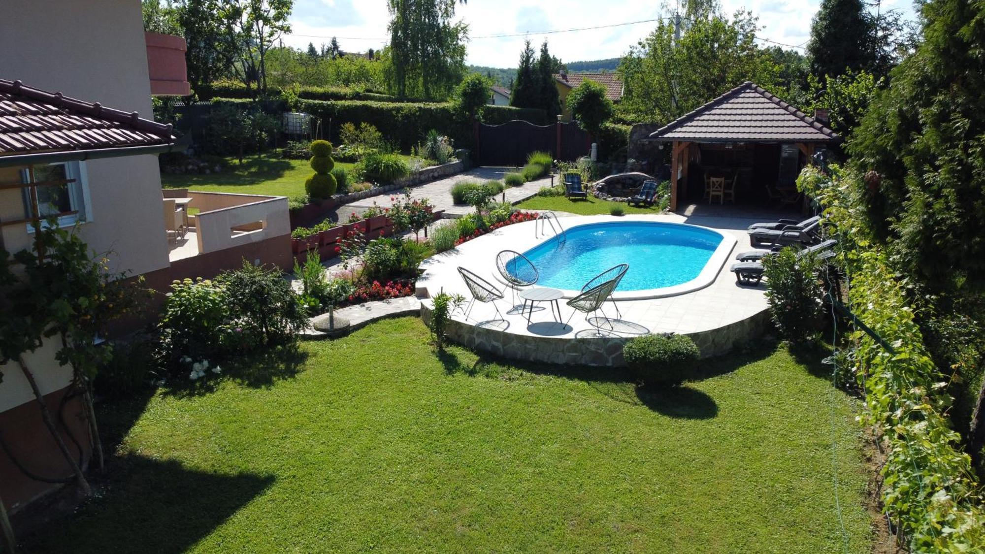 Villa Katarina With Pool Banja Luka Exterior photo