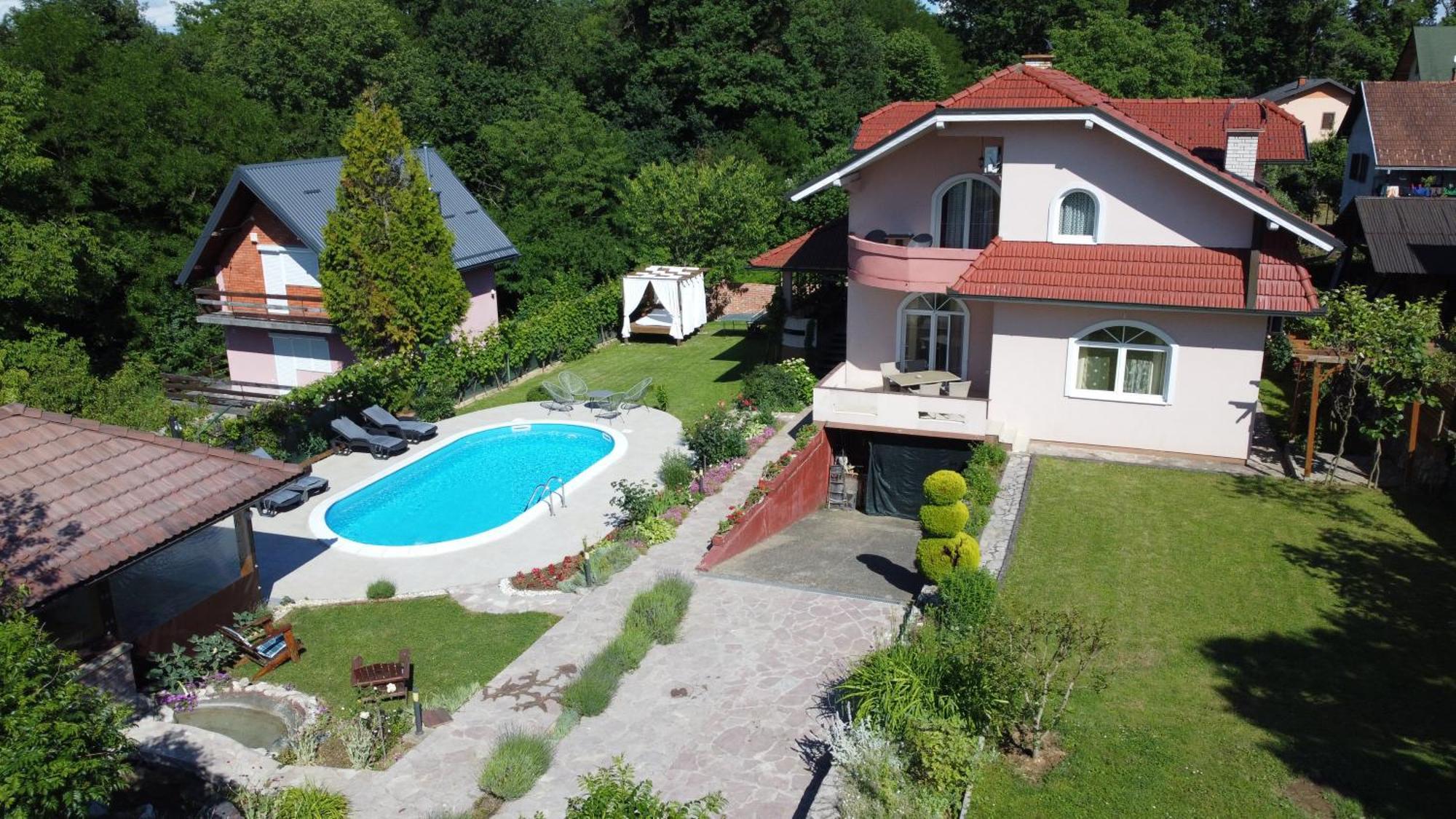 Villa Katarina With Pool Banja Luka Exterior photo